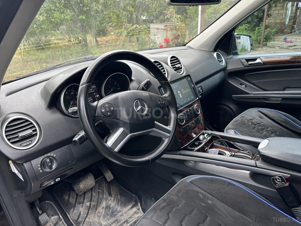Mercedes ML 300 4MATIC