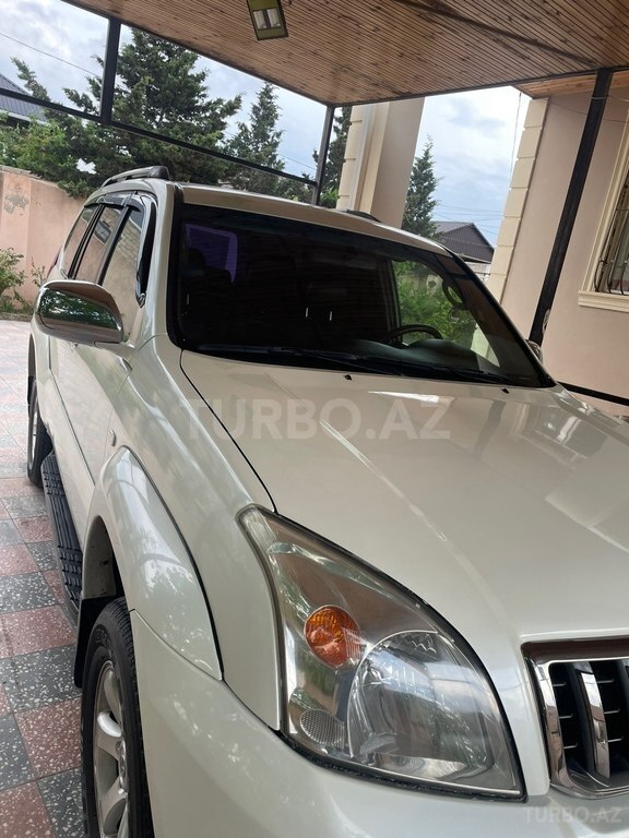 Toyota Land Cruiser Prado