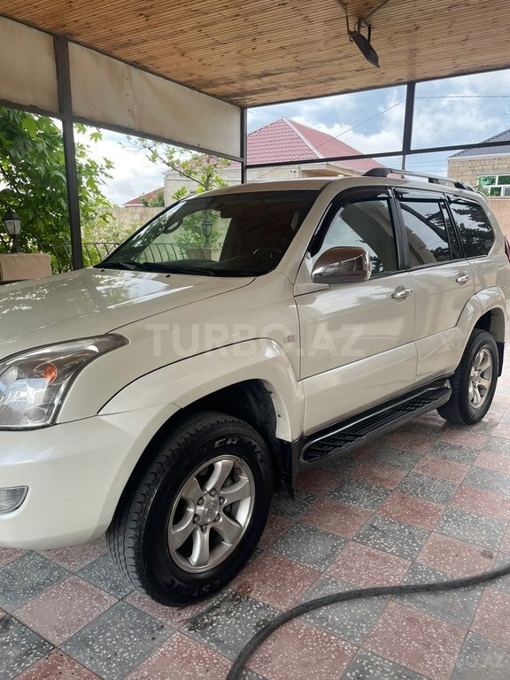 Toyota Land Cruiser Prado