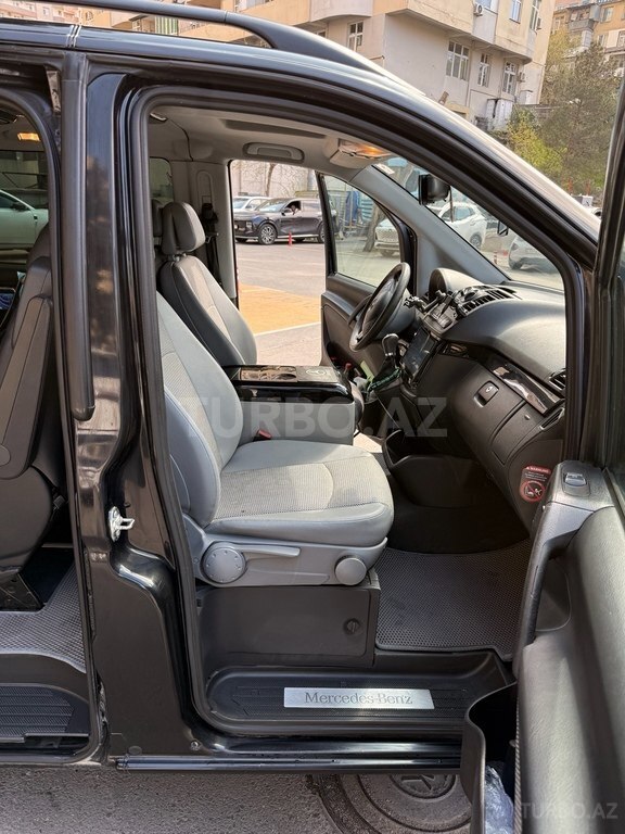 Mercedes Viano
