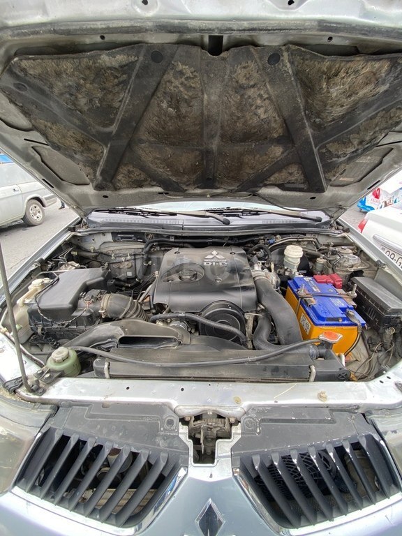 Mitsubishi L200
