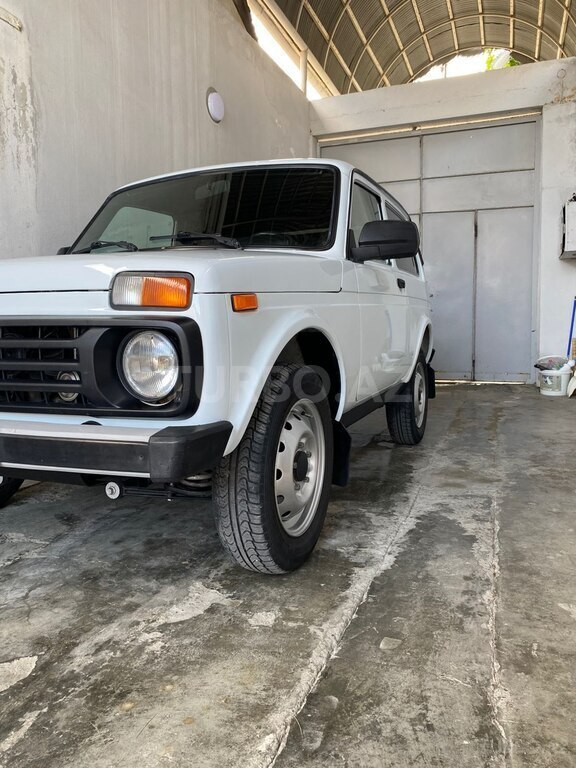 LADA (VAZ) Niva