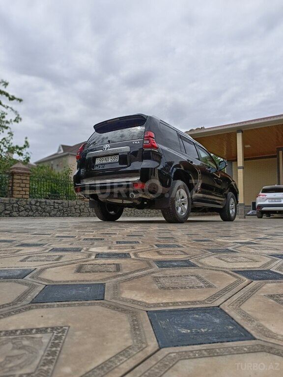 Toyota Land Cruiser Prado