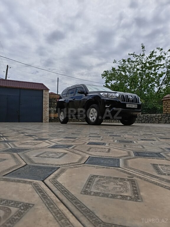 Toyota Land Cruiser Prado