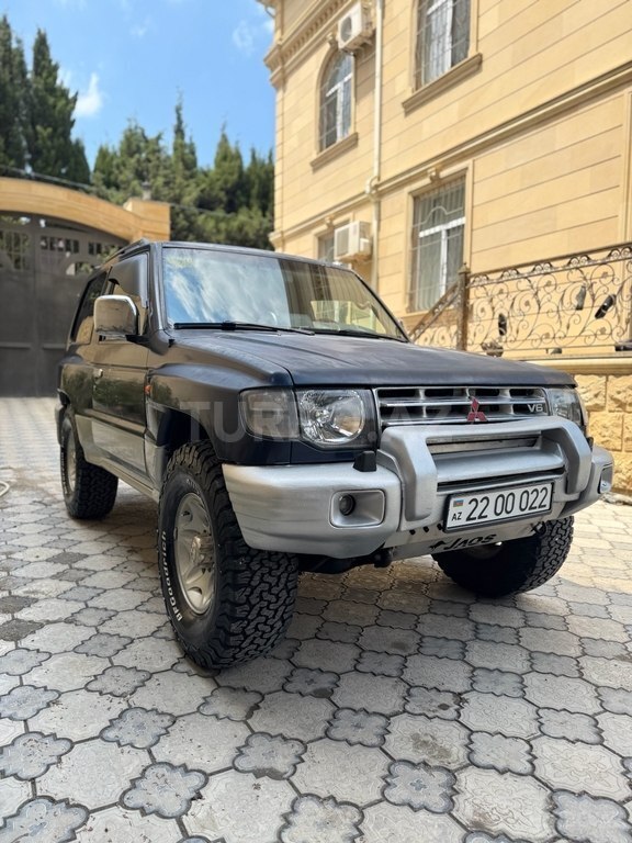Mitsubishi Pajero