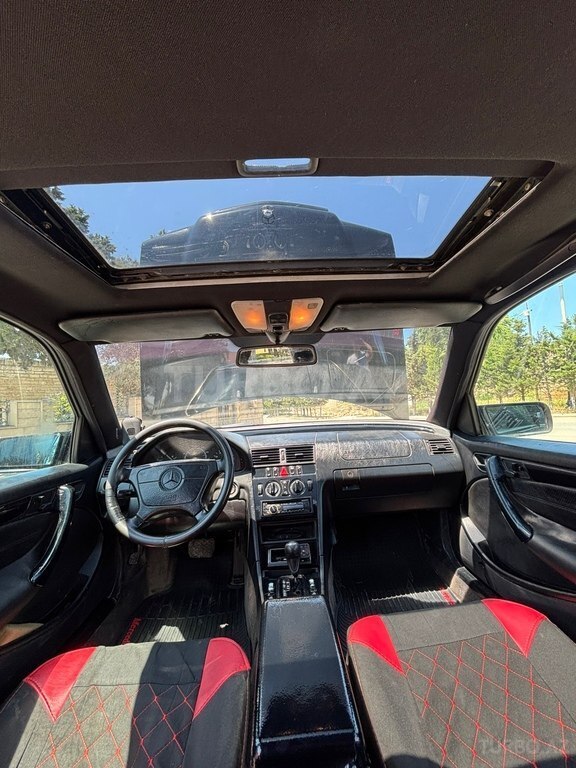 Mercedes C 230
