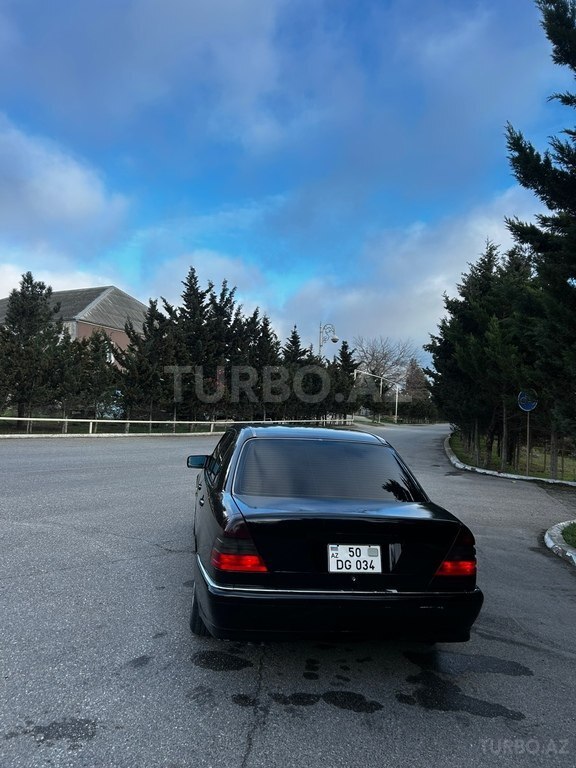 Mercedes C 230