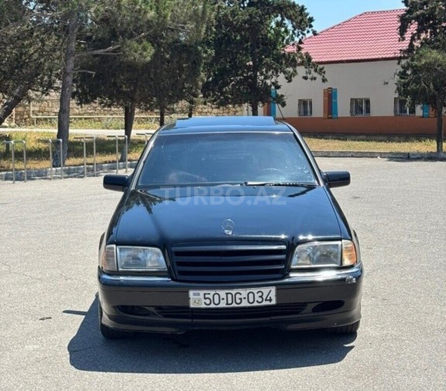 Mercedes C 230