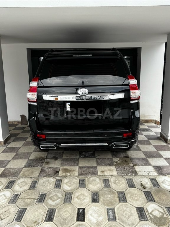 Toyota Land Cruiser Prado