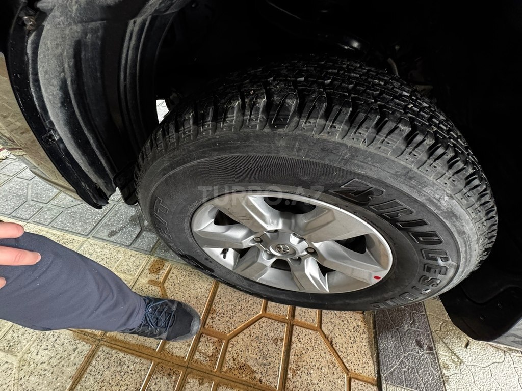 Toyota Land Cruiser Prado