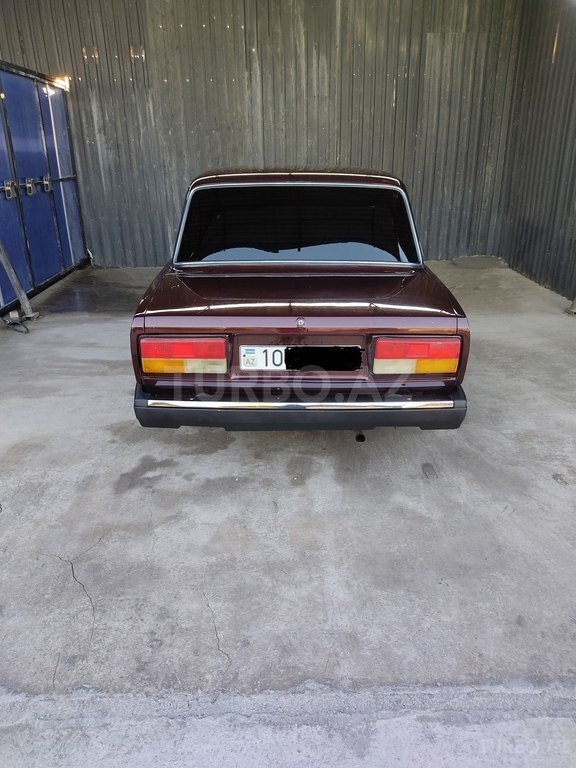LADA (VAZ) 2107