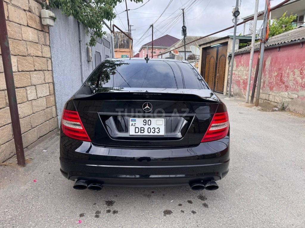 Mercedes C 350