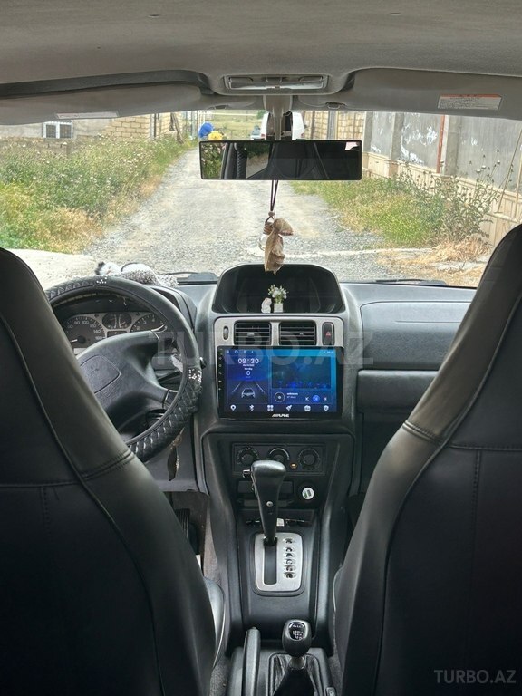 Mitsubishi Pajero io