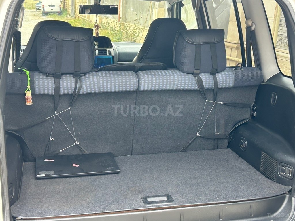 Mitsubishi Pajero io