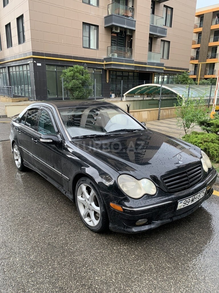Mercedes C 230