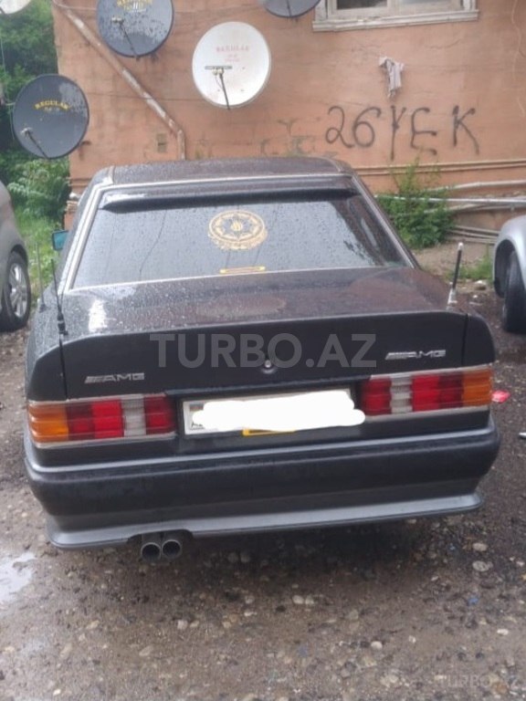 Mercedes 190