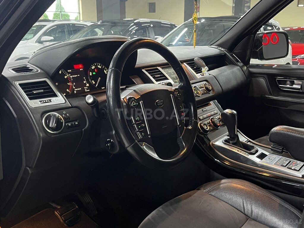 Land Rover RR Sport