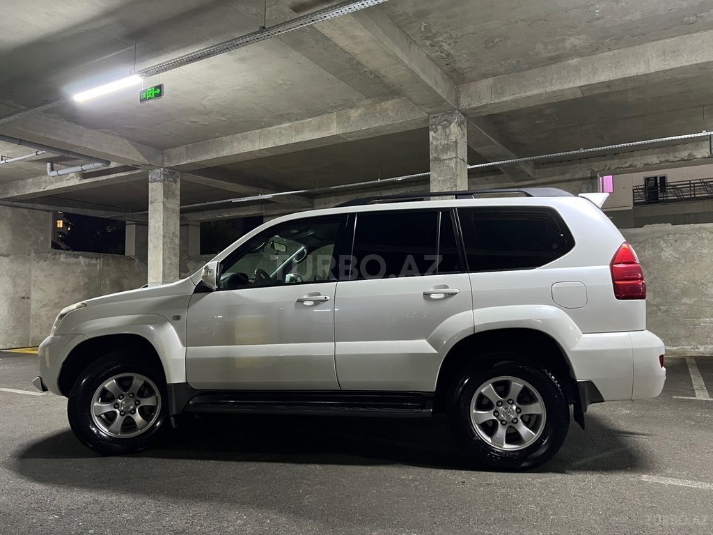Toyota Land Cruiser Prado