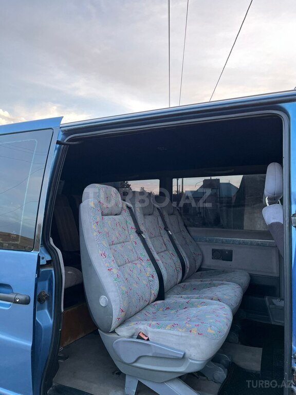 Mercedes Vito 114