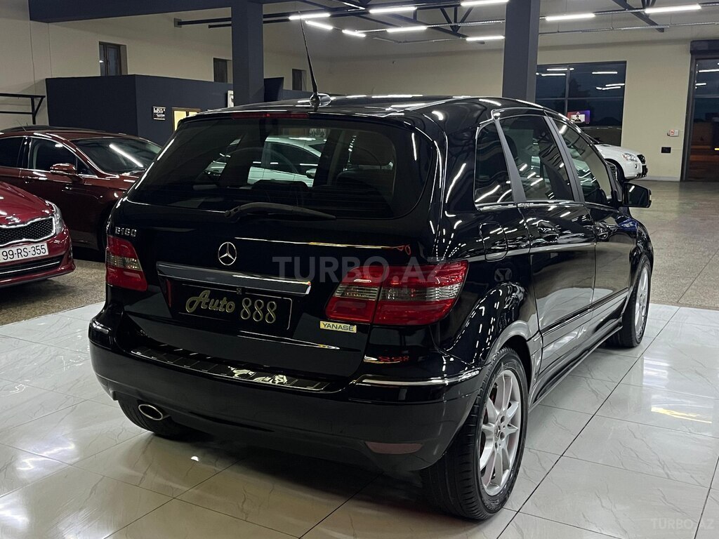 Mercedes B 170