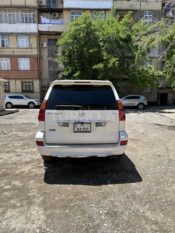Toyota Land Cruiser Prado