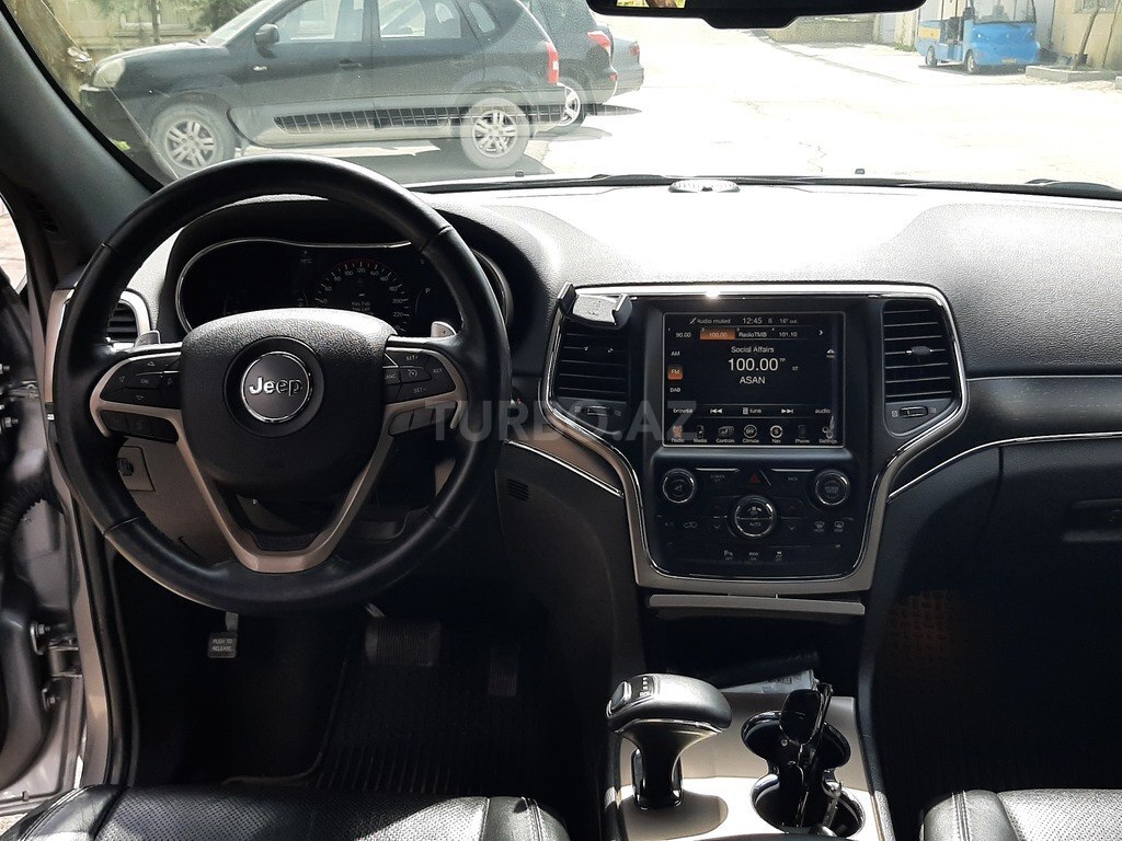 Jeep Grand Cherokee