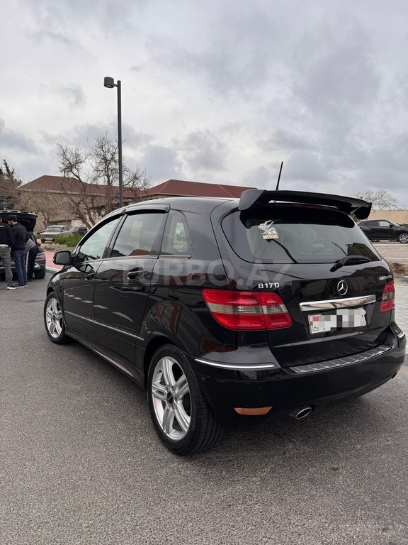 Mercedes B 170