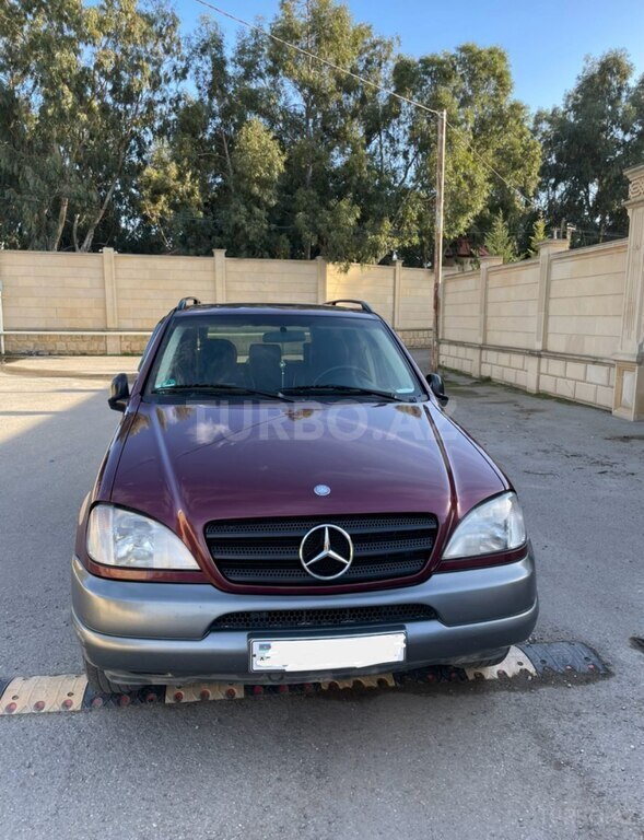 Mercedes ML 230