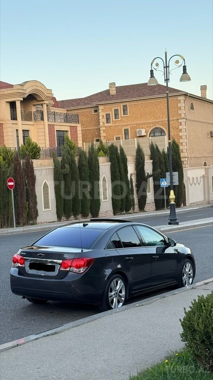 Chevrolet Cruze