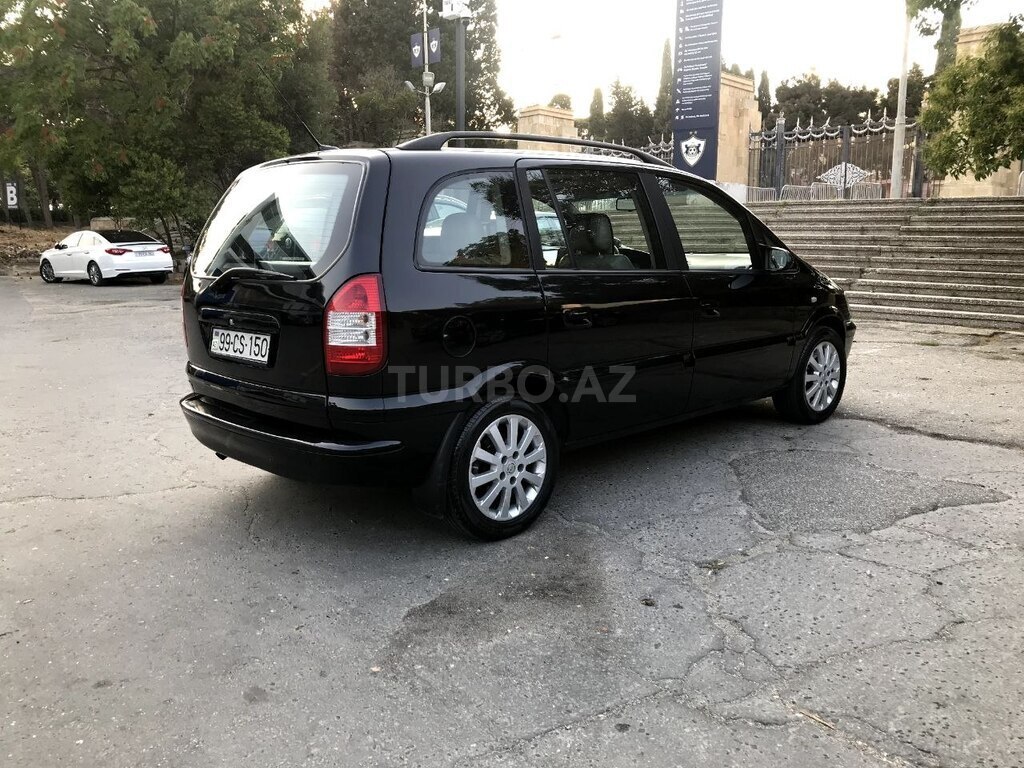 Opel Zafira