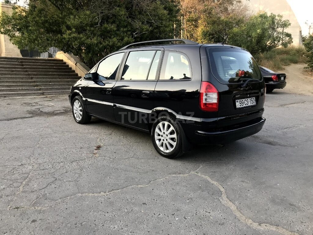 Opel Zafira