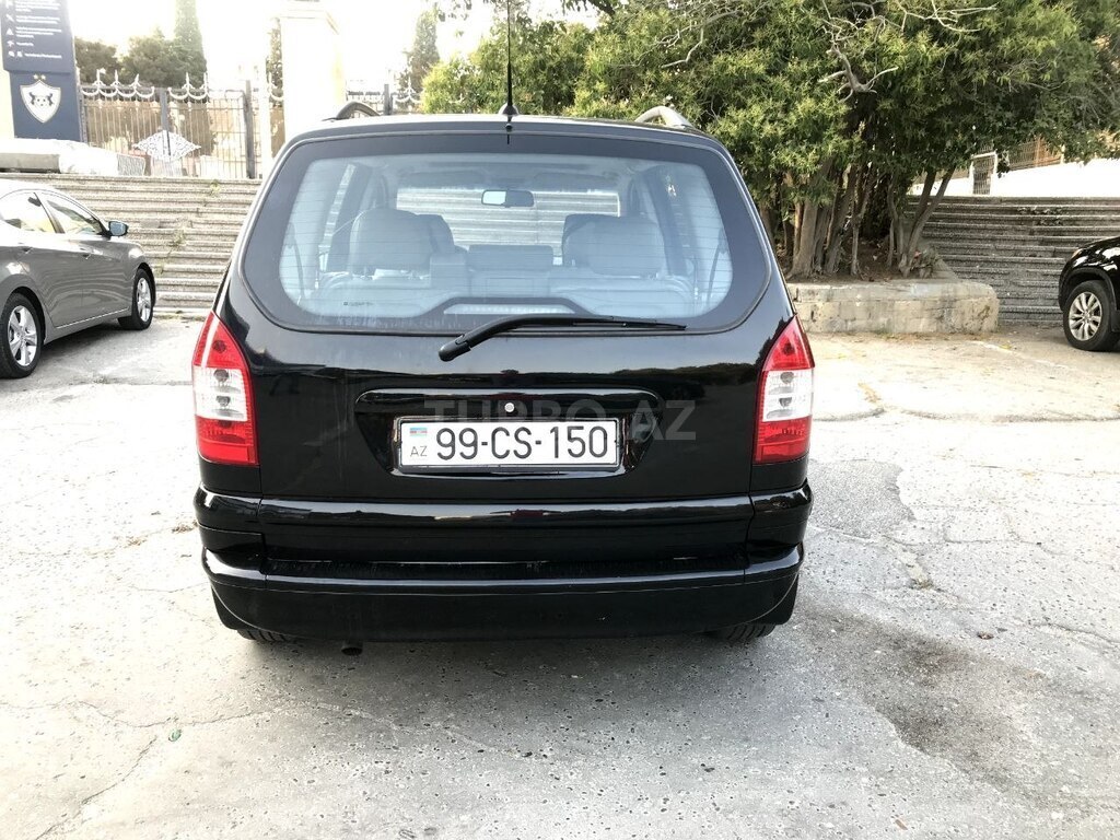 Opel Zafira