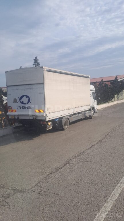 Mercedes Atego 824