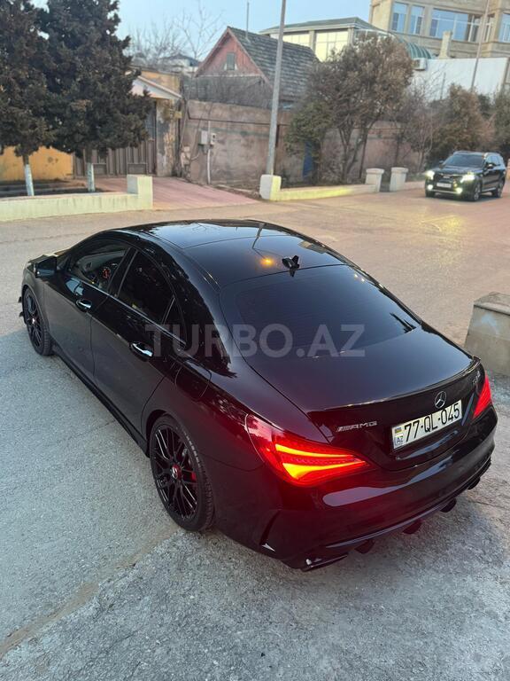Mercedes CLA 45 AMG 4MATIC