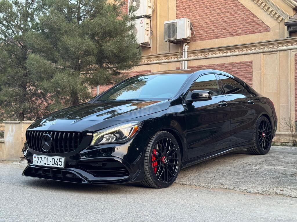 Mercedes CLA 45 AMG 4MATIC