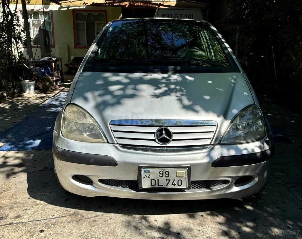 Mercedes A 160
