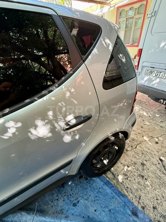 Mercedes A 160