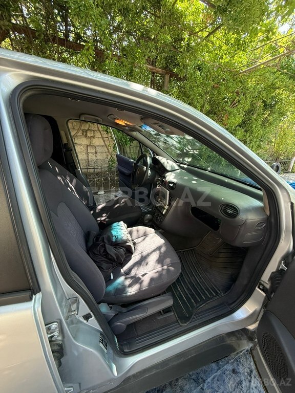 Mercedes A 160