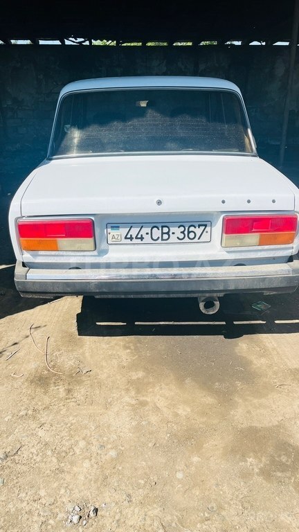 LADA (VAZ) 2107