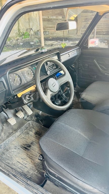 LADA (VAZ) 2107
