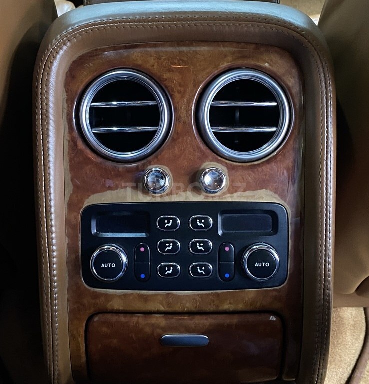 Bentley Continental Flying Spur