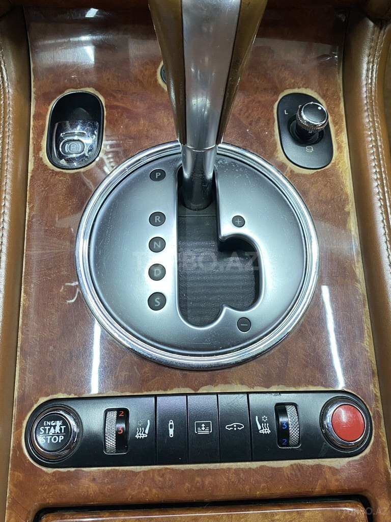Bentley Continental Flying Spur