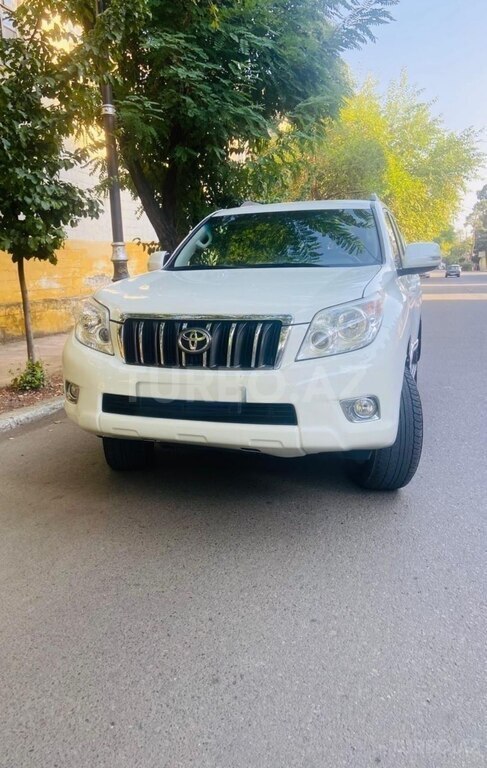 Toyota Land Cruiser Prado