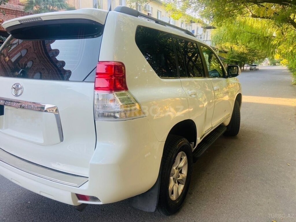 Toyota Land Cruiser Prado
