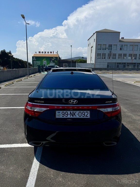 Hyundai Grandeur