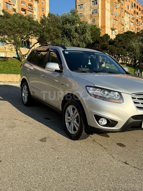 Hyundai Santa Fe