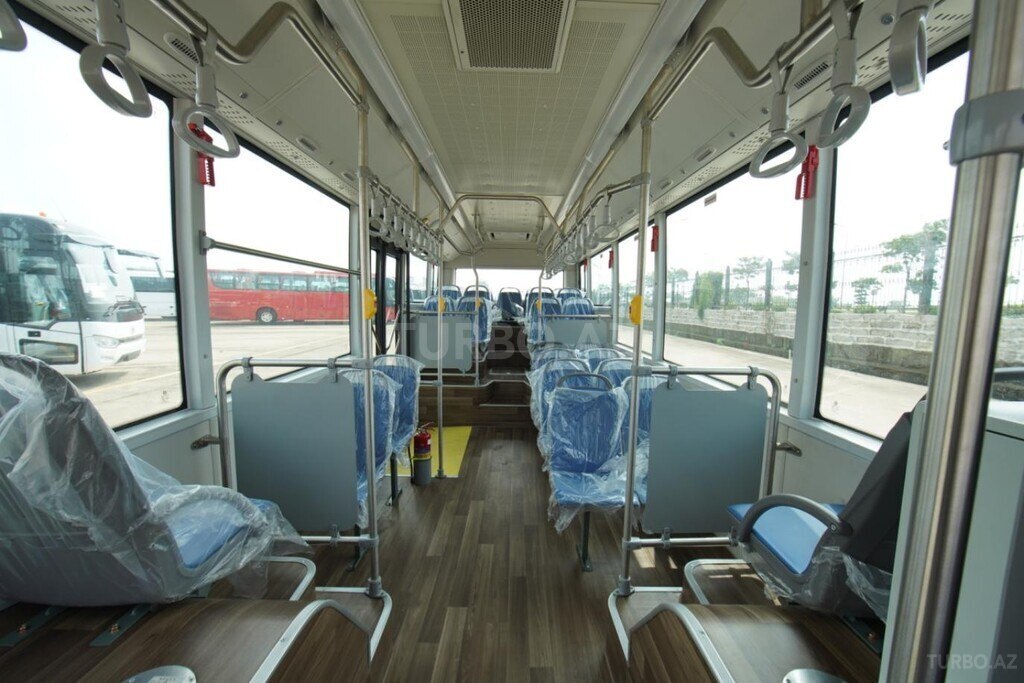 Golden Dragon City Bus