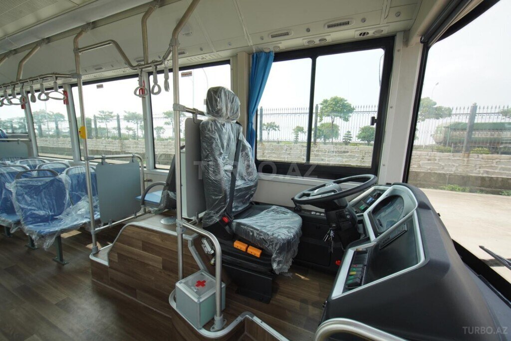 Golden Dragon City Bus
