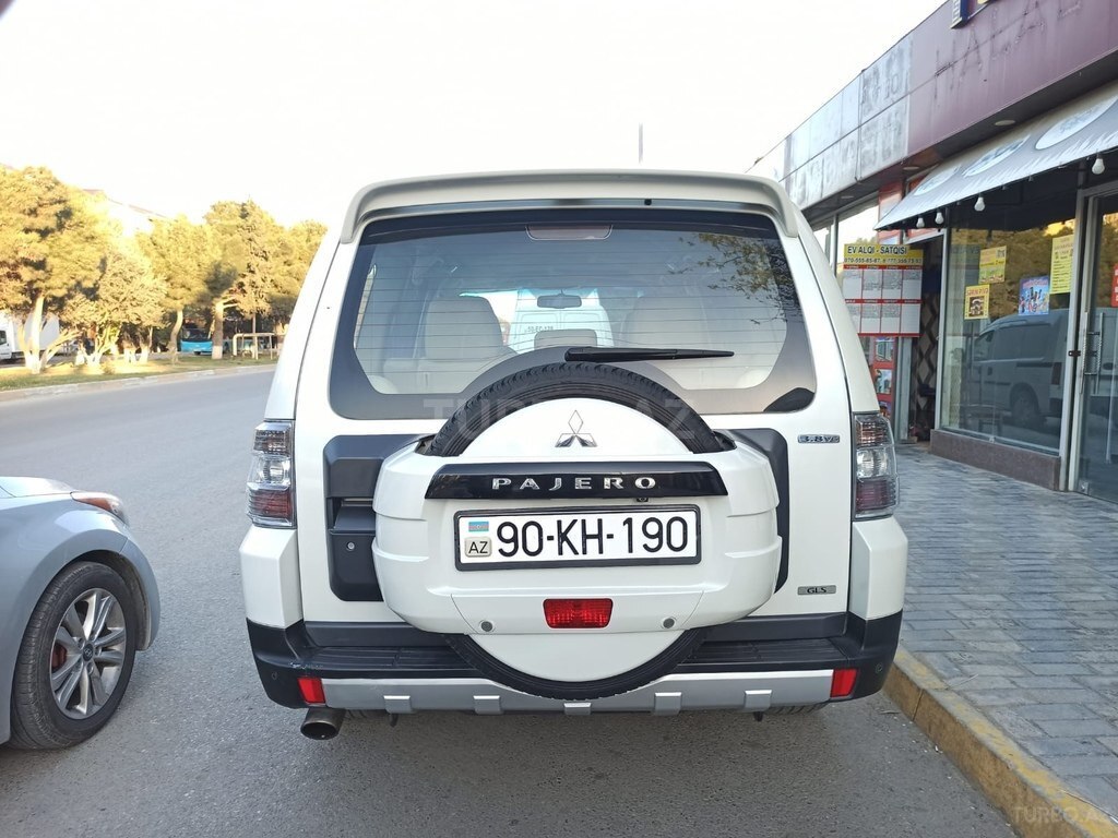 Mitsubishi Pajero