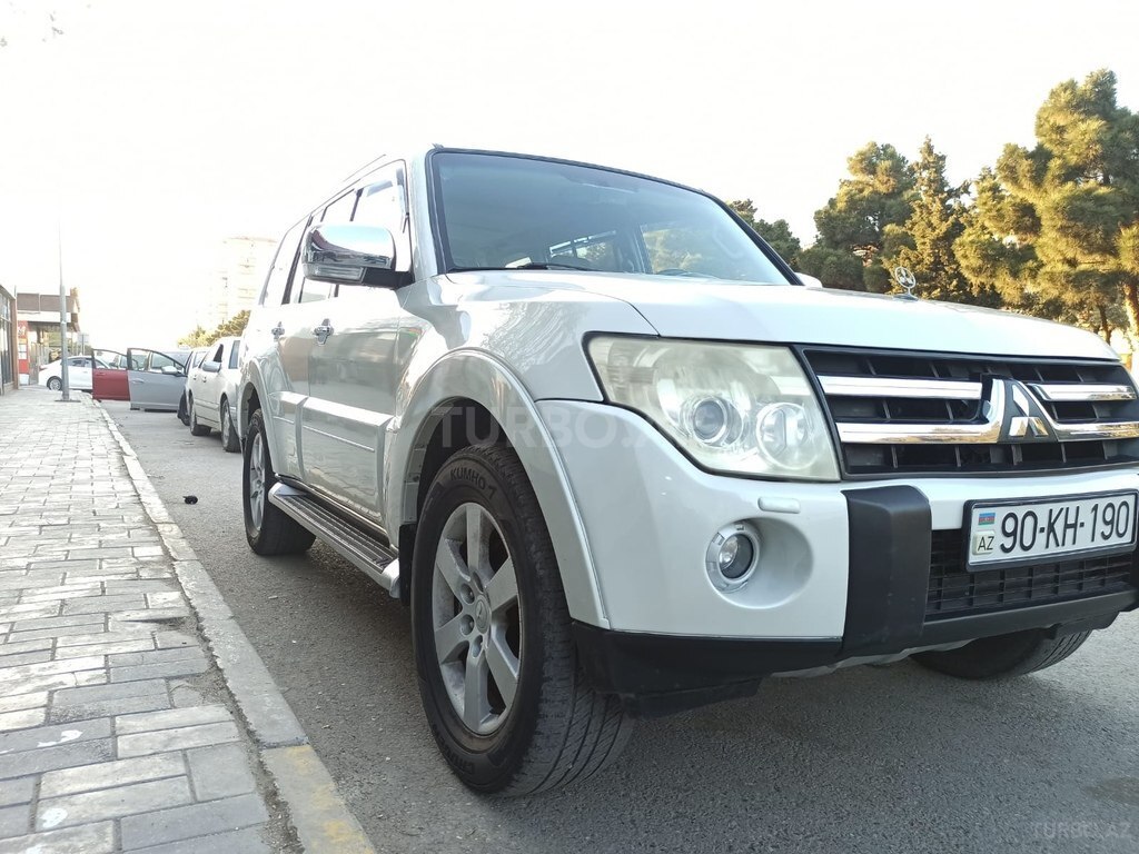 Mitsubishi Pajero